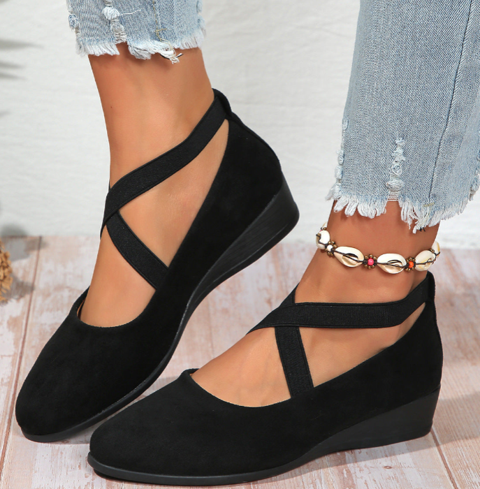 Odette | Closed Wedge-Heeled Ballet Flats