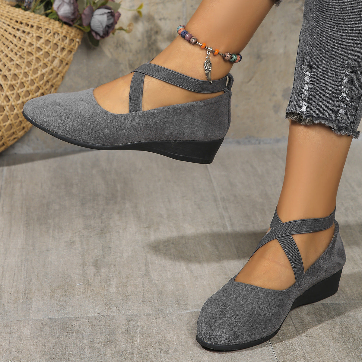 Odette | Closed Wedge-Heeled Ballet Flats