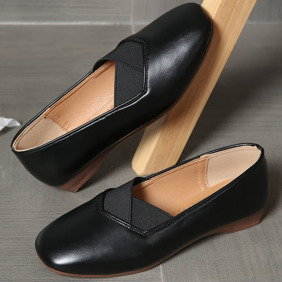 Delphine™ | Cross-Strap Square-Toe Flats