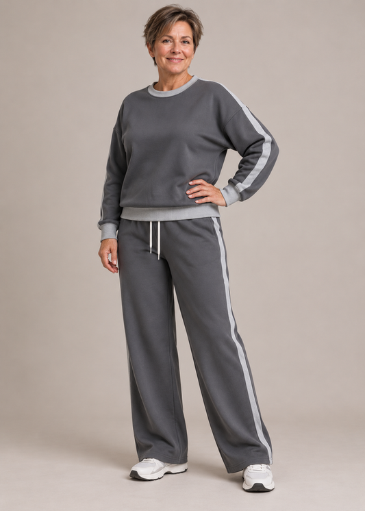 Victoria™ | Contrast-Trim Two-Piece Lounge Set