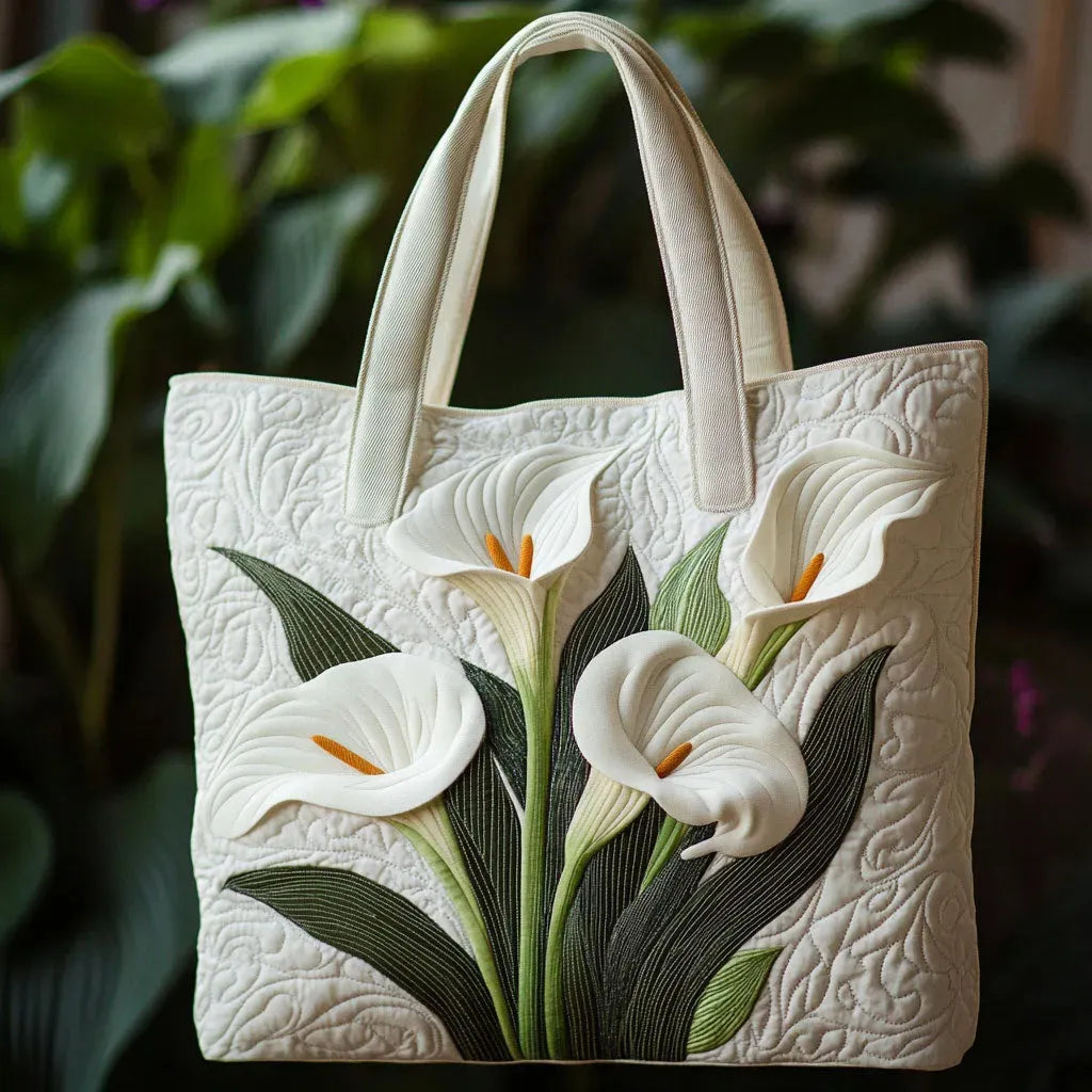 SHELLARA | HANDMADE QUILTED WHITE SHELL BAG