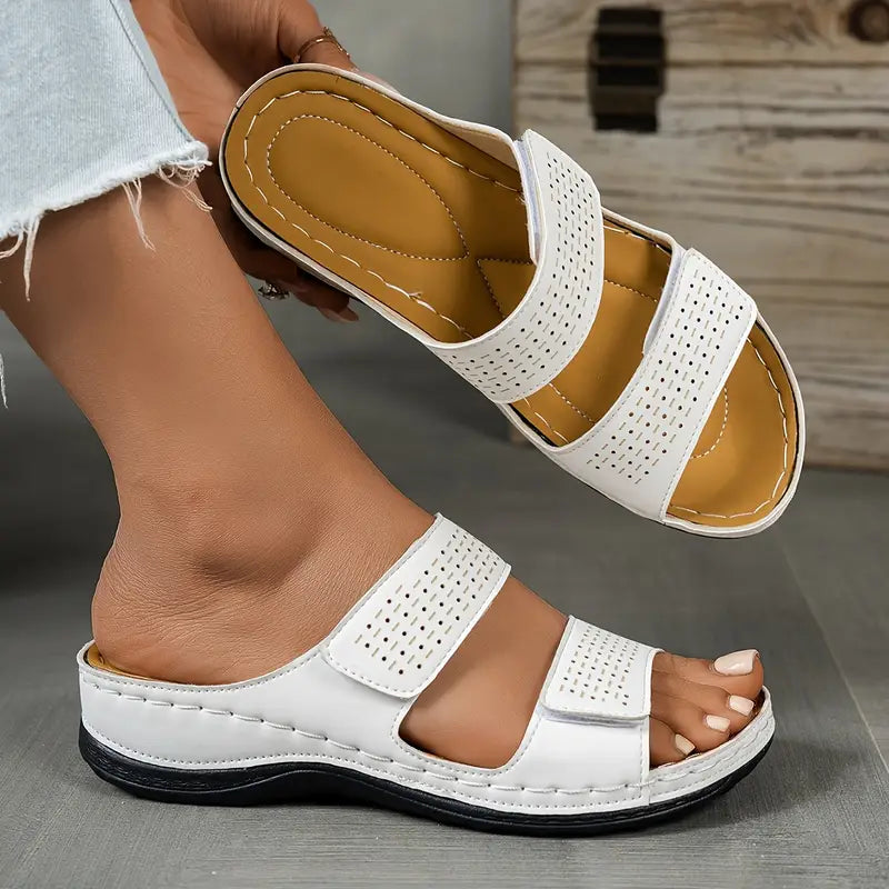 Lia | Elegant orthopedic sandals for women