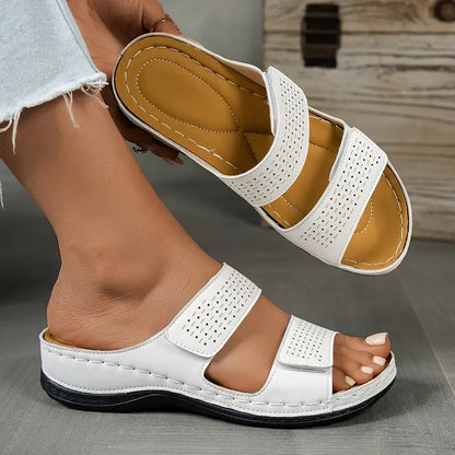 Lia | Elegant orthopedic sandals for women