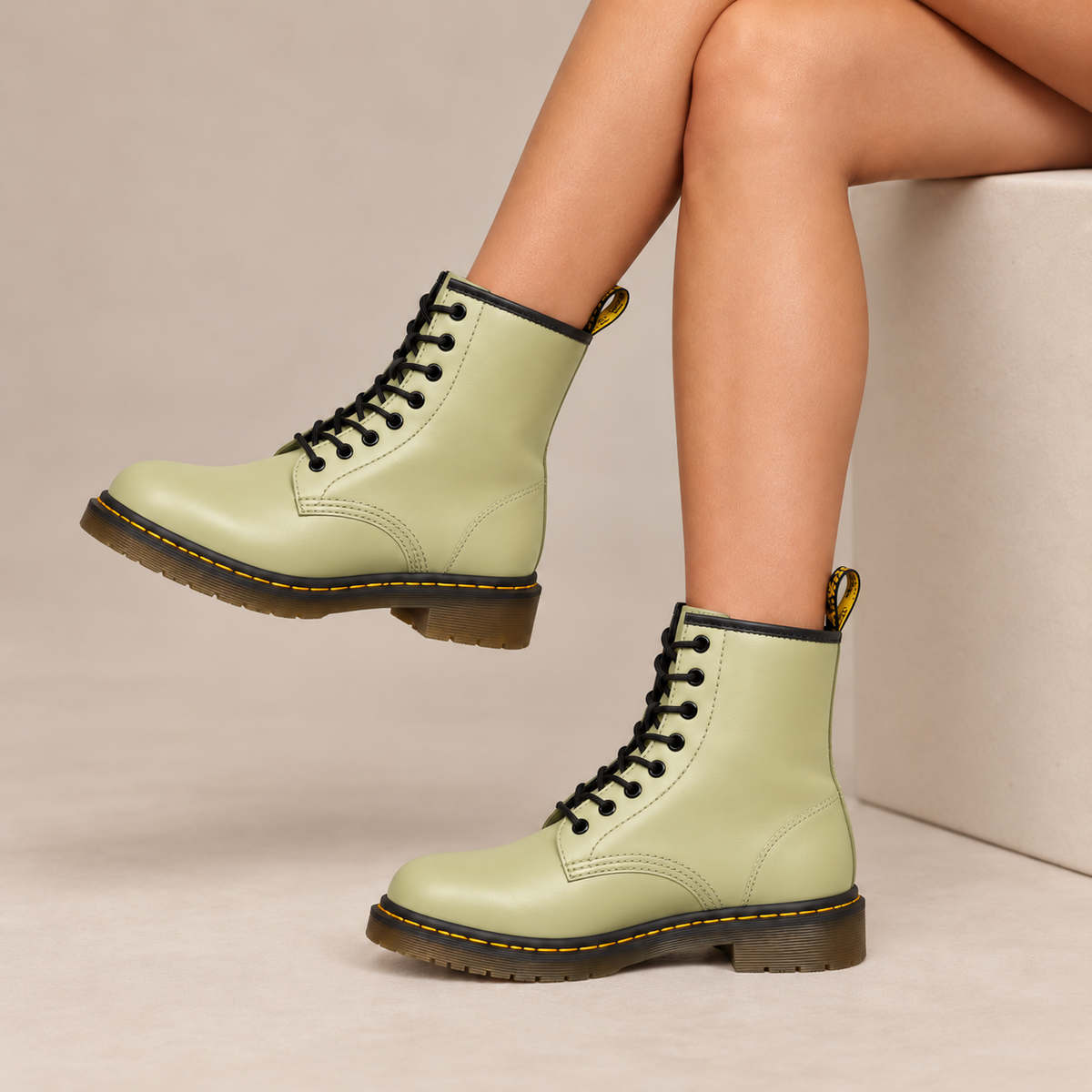 Marten Elegant women lace-up boot