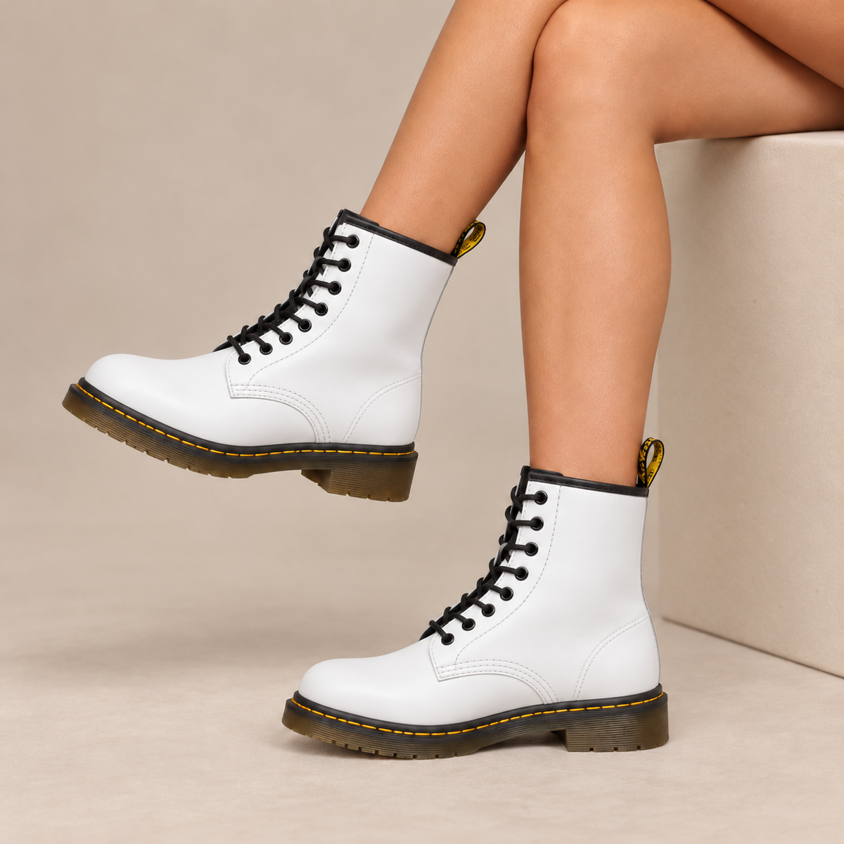 Marten Elegant women lace-up boot