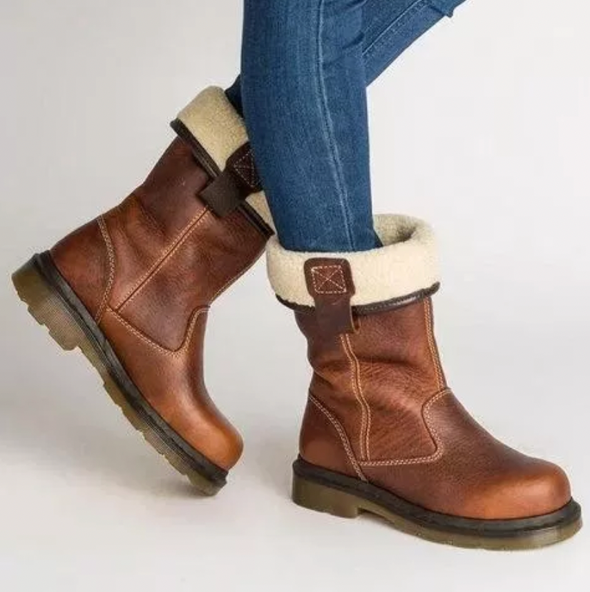 Chic and Cozy Women's Winter Boots