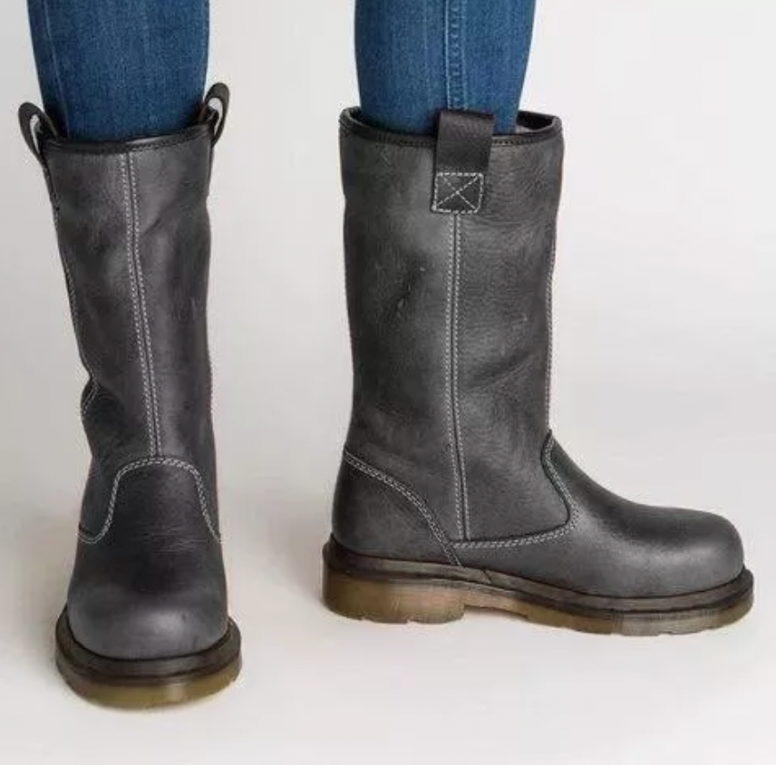 Chic and Cozy Women's Winter Boots