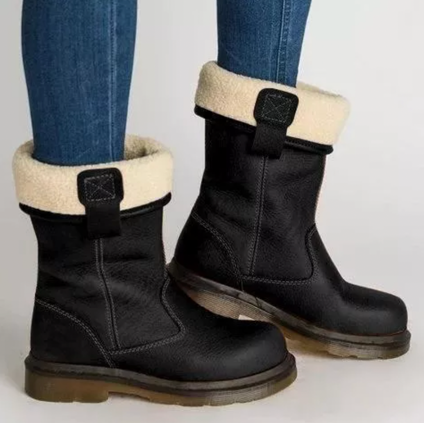 Chic and Cozy Women's Winter Boots