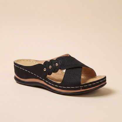 Comfora™ | Lightweight and stable wedge sandals