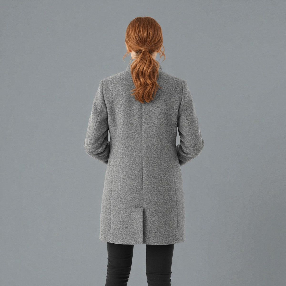 Elara – Women's Coat with Stand-Up Collar and Pockets