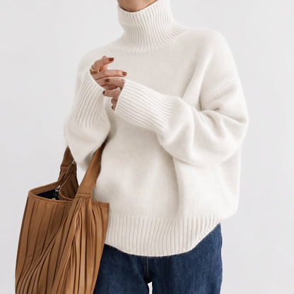 Isla - Women's Oversized Turtleneck Knit Jumper with Ribbed Cuffs