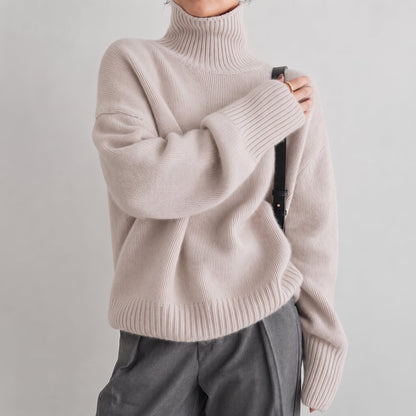 Isla - Women's Oversized Turtleneck Knit Jumper with Ribbed Cuffs