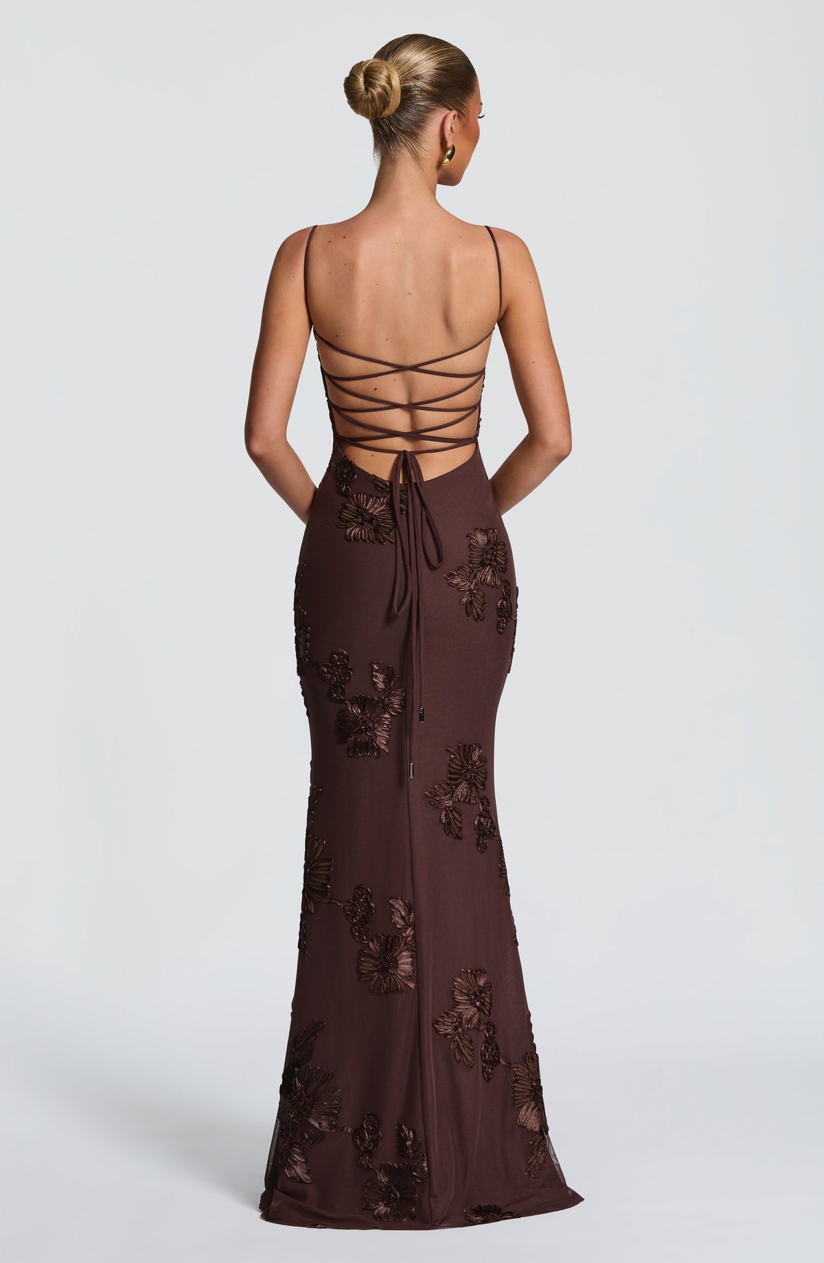 Elara | Structured elegance with exclusive details