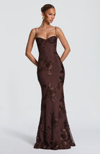 Elara | Structured elegance with exclusive details