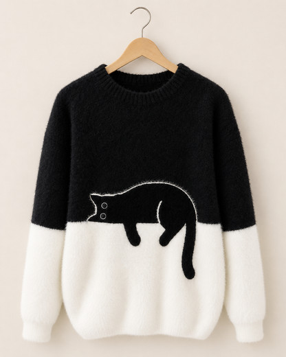 Caitlin – Casual Cat Graphic Sweater